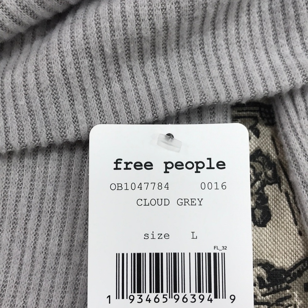 🎁 Free People Snowbunny Off-the-Shoulder Sweater - Picture 5 of 7